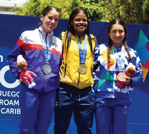 Nuestra entrenadora Sub campeona Juegos Centroamericano y del Caribe Patinaje en Zaragoza